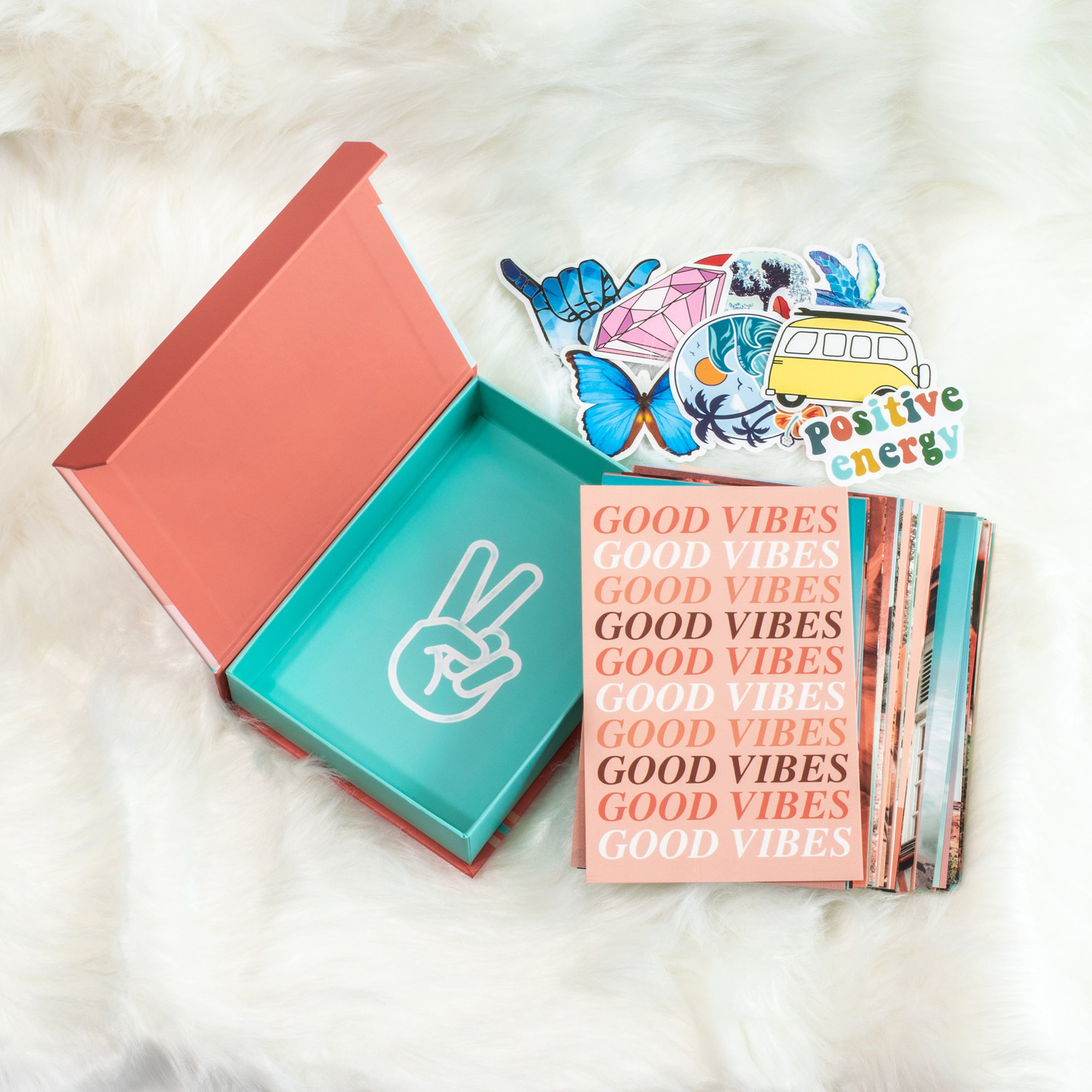 Peach Wall Collage - 50 Box Set - shopartivo