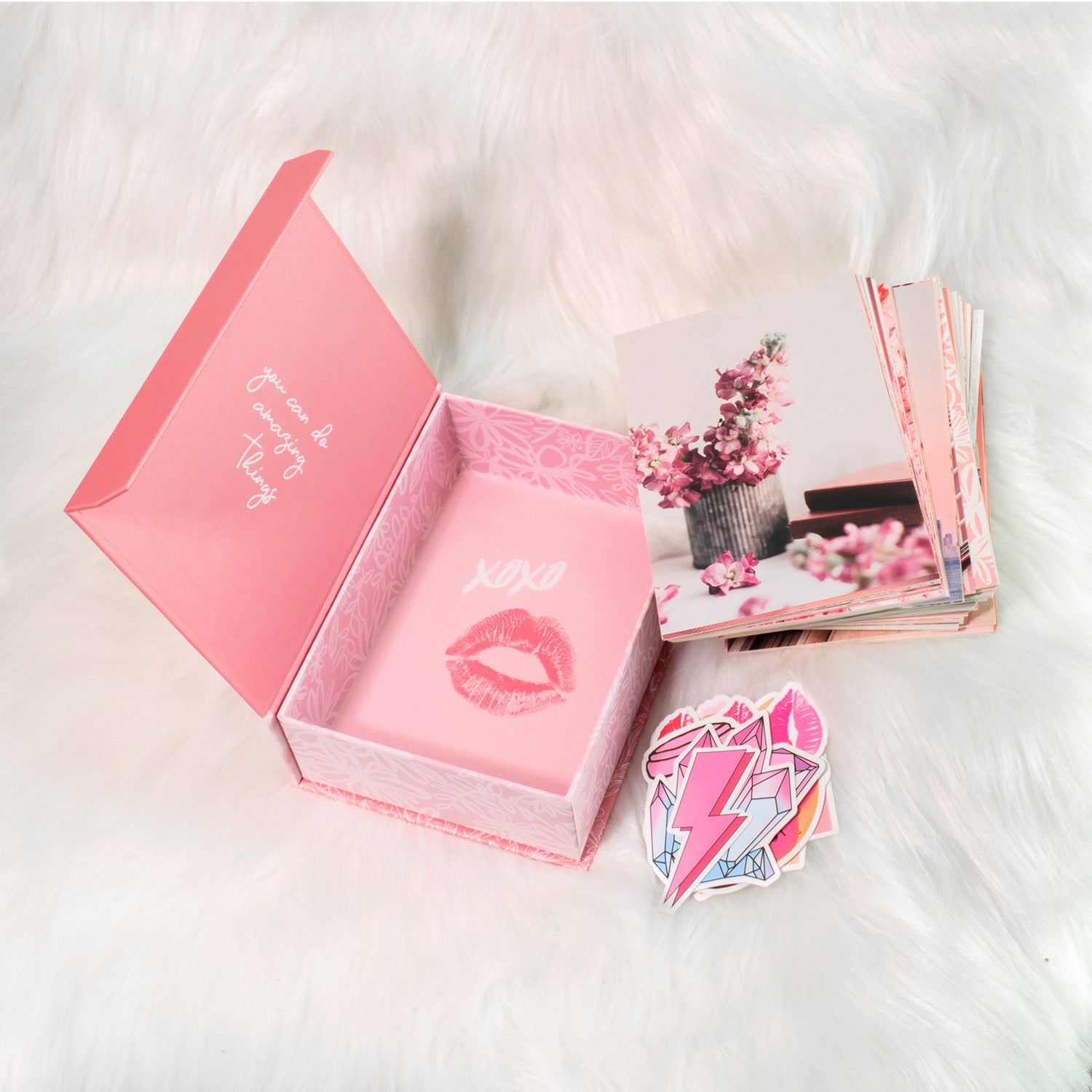 Pink Wall Collage - 100 Box Set - shopartivo