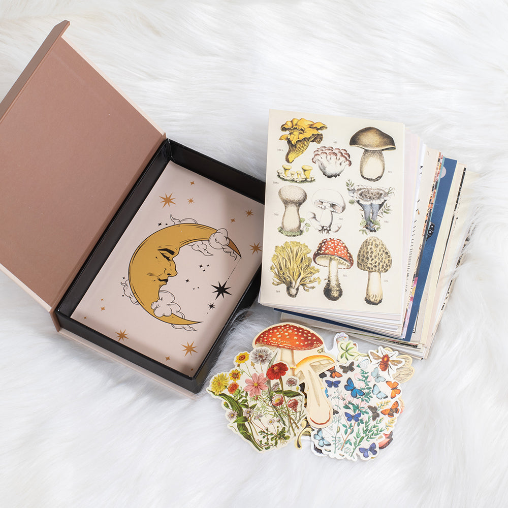 Vintage Wall Collage - 60 Box Set