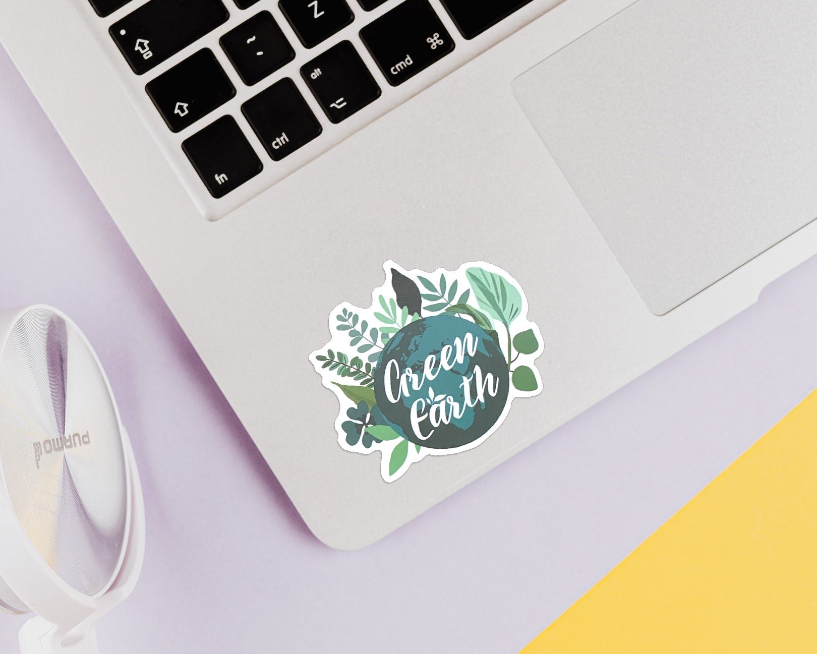 Green Earth Sticker - shopartivo