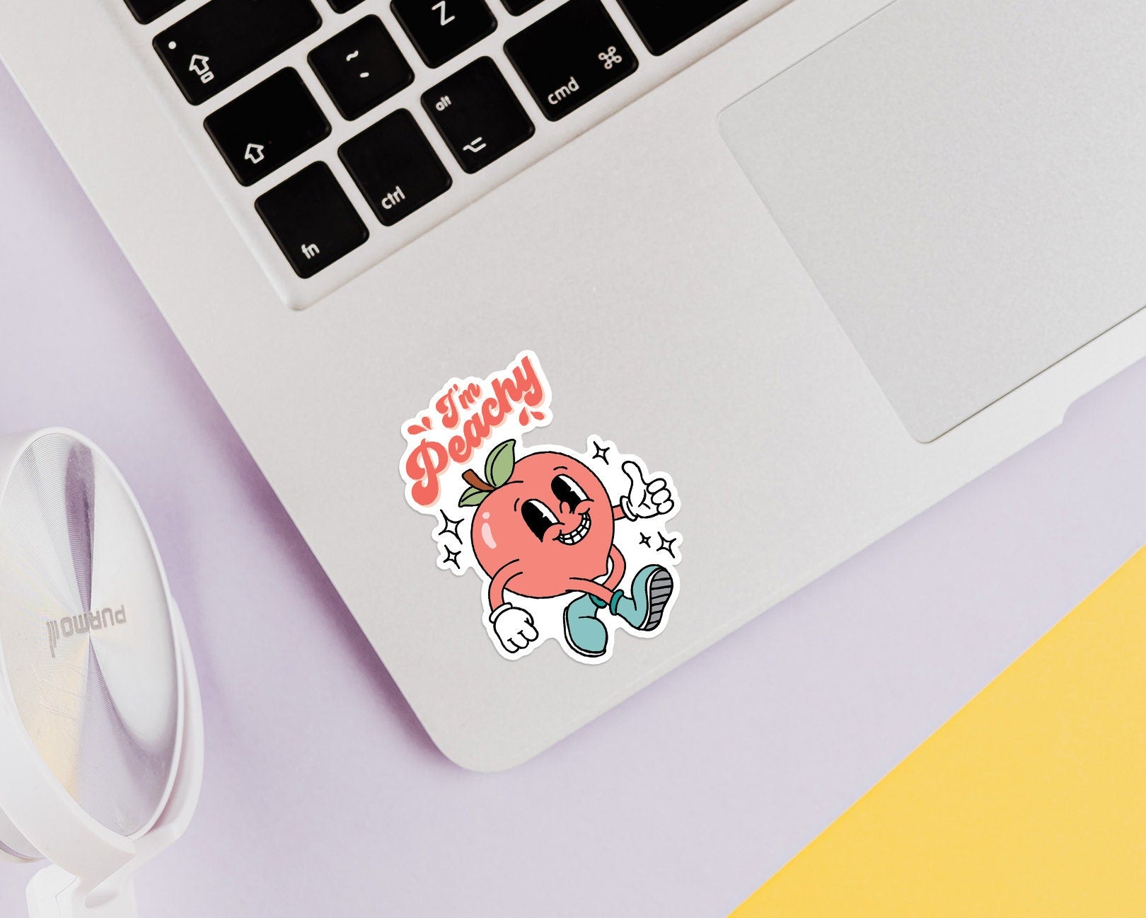 I'm Peachy Sticker - shopartivo